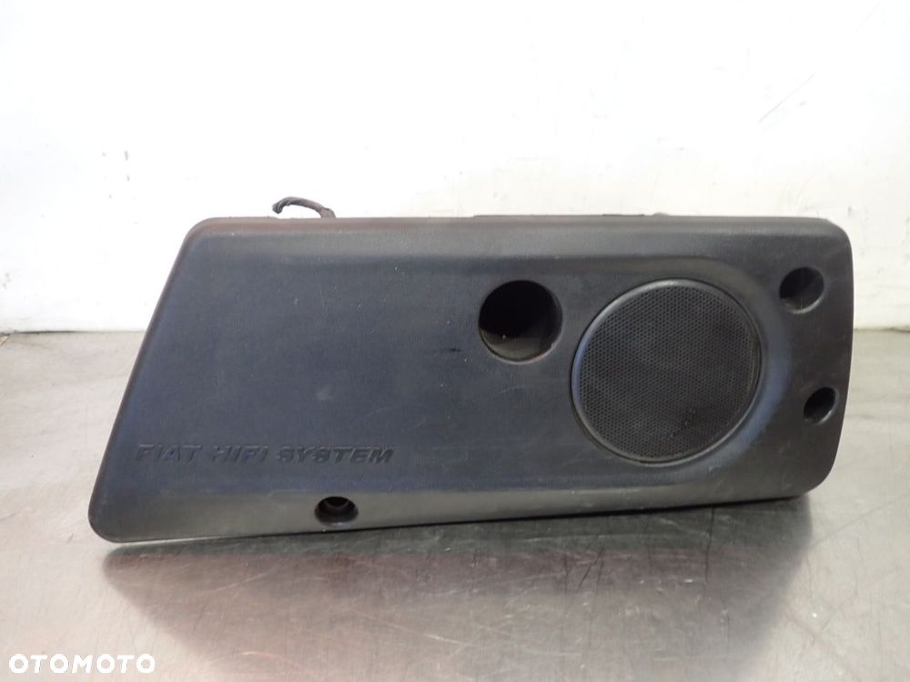 SUBWOOFER FIAT GRANDE PUNTO - 1