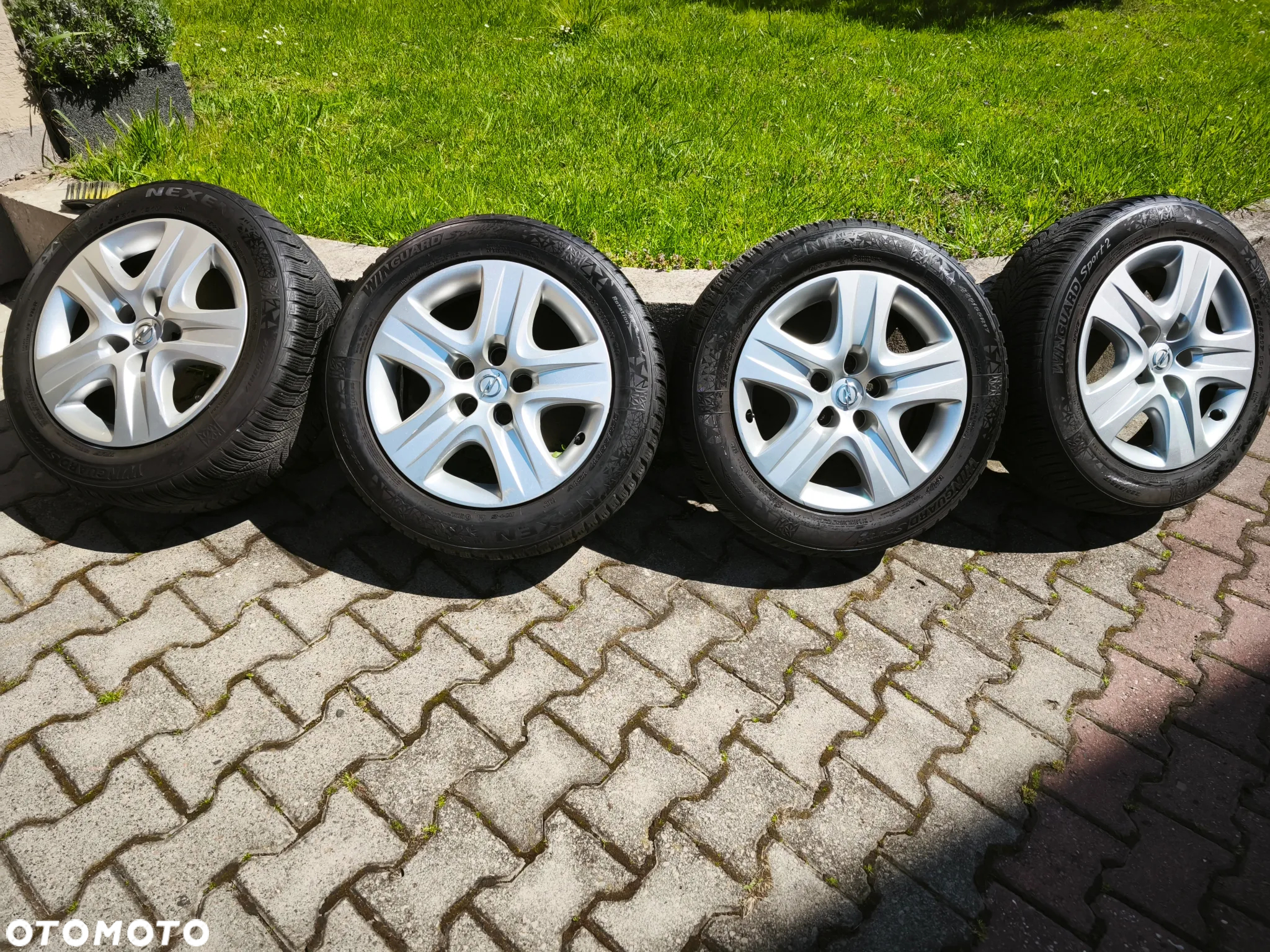 Opel Insignia - 8