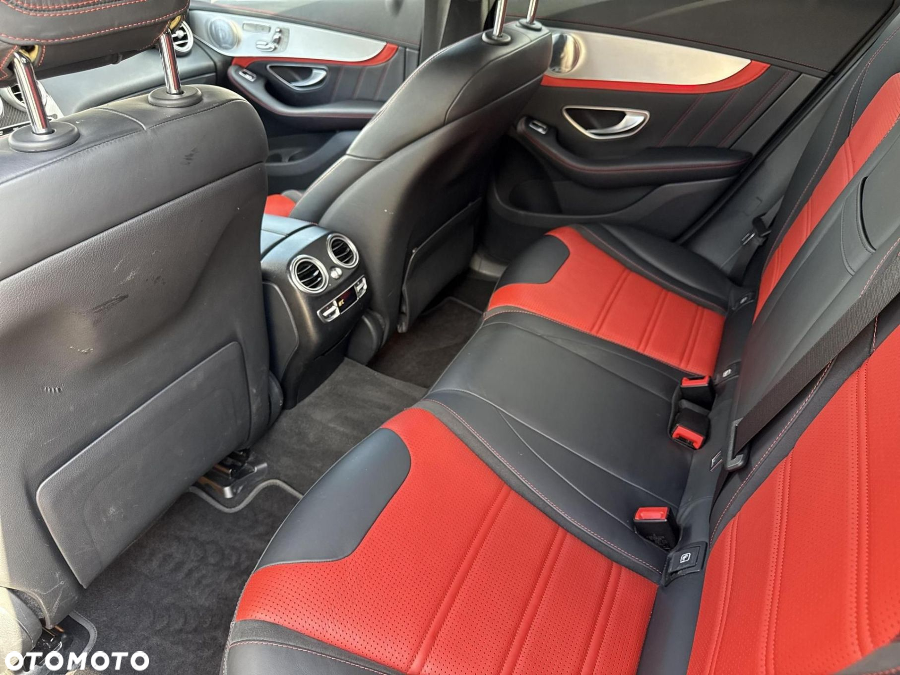 Mercedes-Benz GLC - 15