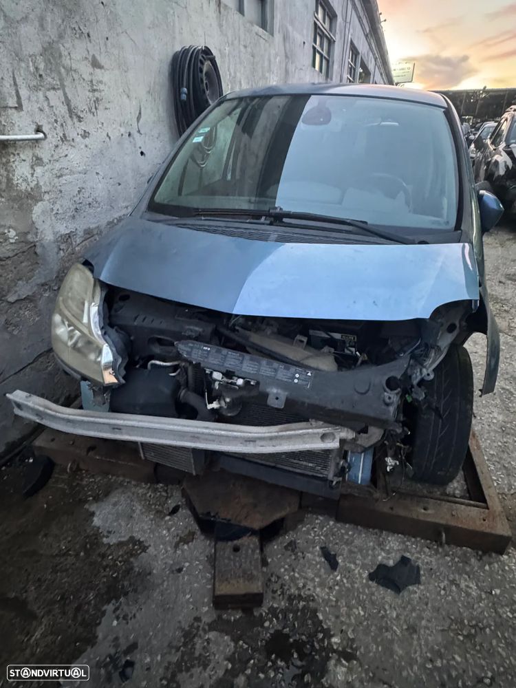 RENAULT Modus 1.2 16V  ano 2010 ref motor: D4F784 para peças - 3