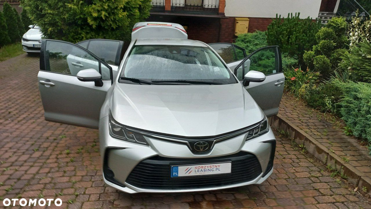 Toyota Corolla - 31