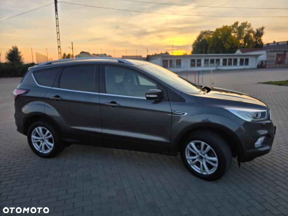 Ford Kuga 1.5 EcoBoost 2x4 Titanium - 13