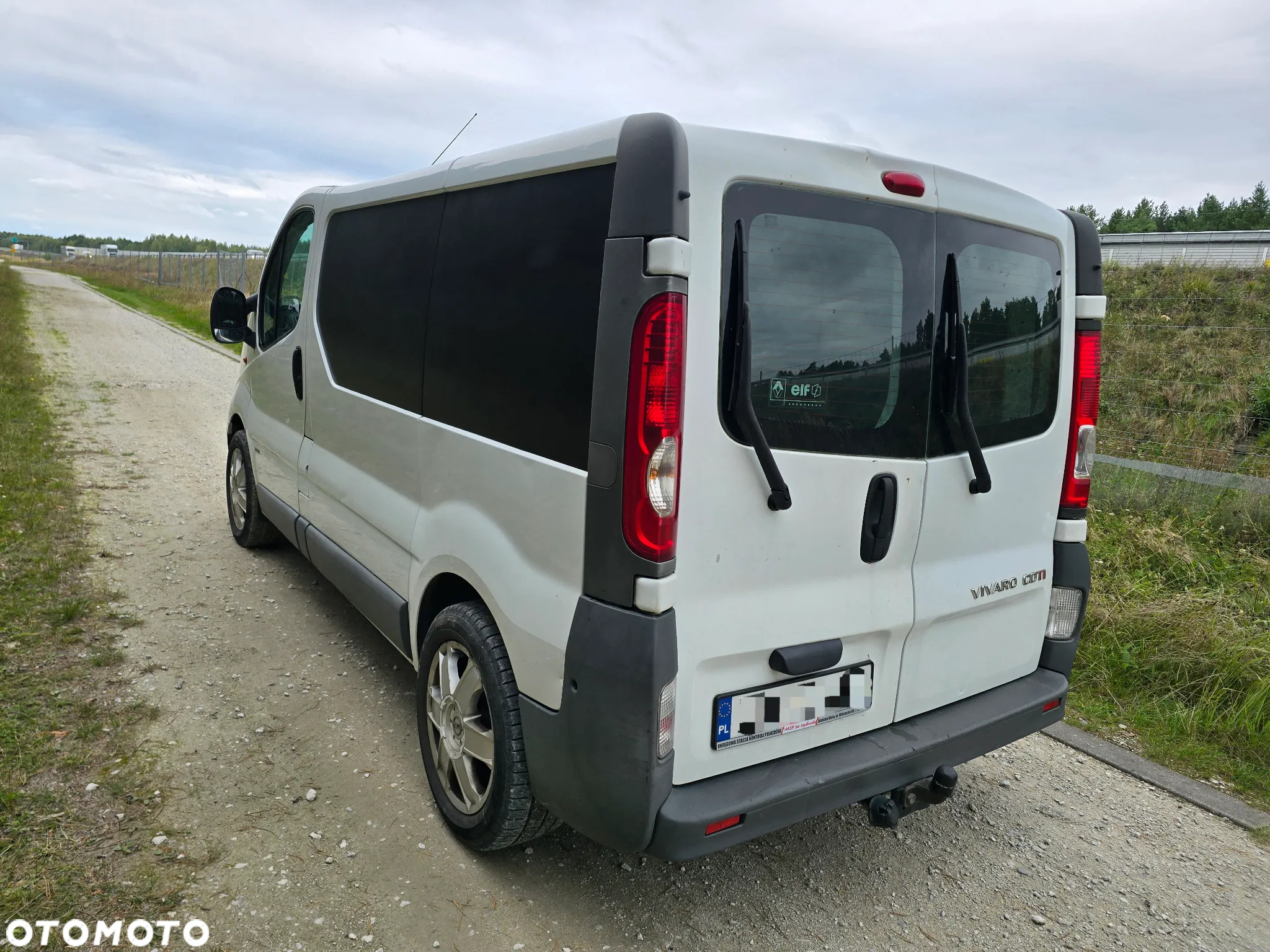 Opel VIVARO - 12