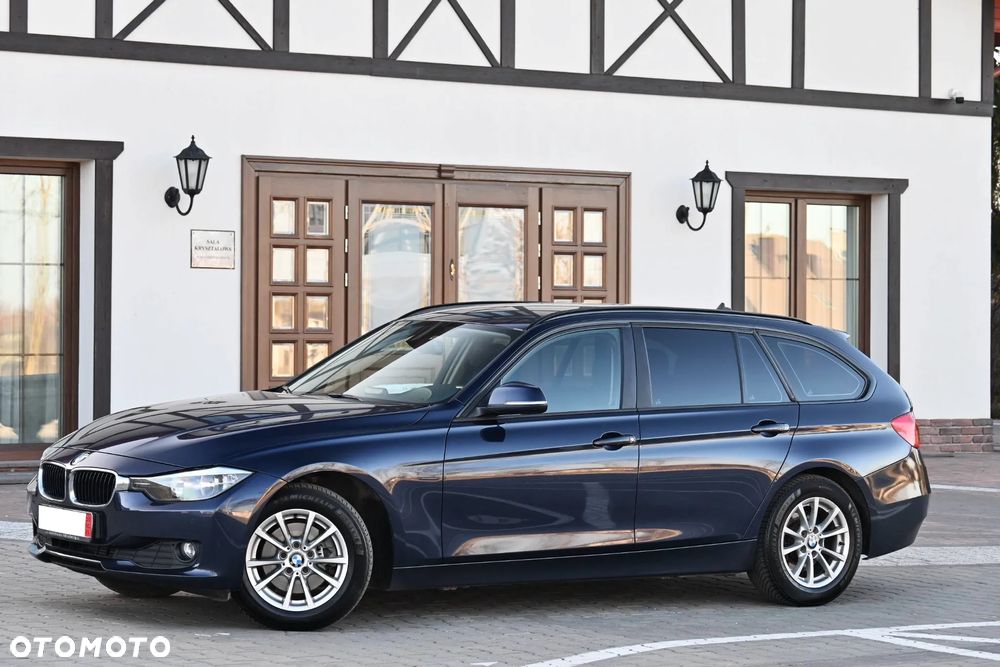 BMW Seria 3 320d Sport-Aut - 4