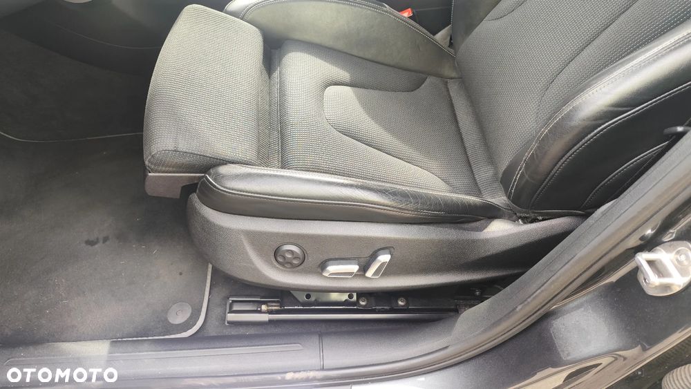 Audi A4 Avant 2.0 TDI Quattro Sport S tronic - 7