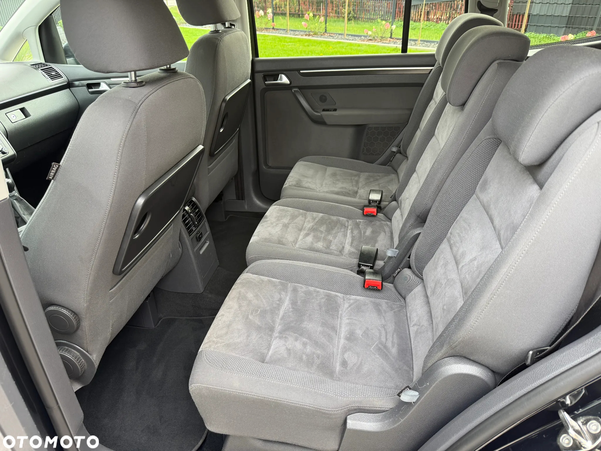 Volkswagen Touran 2.0 TDI DPF Highline Perfectline - 23