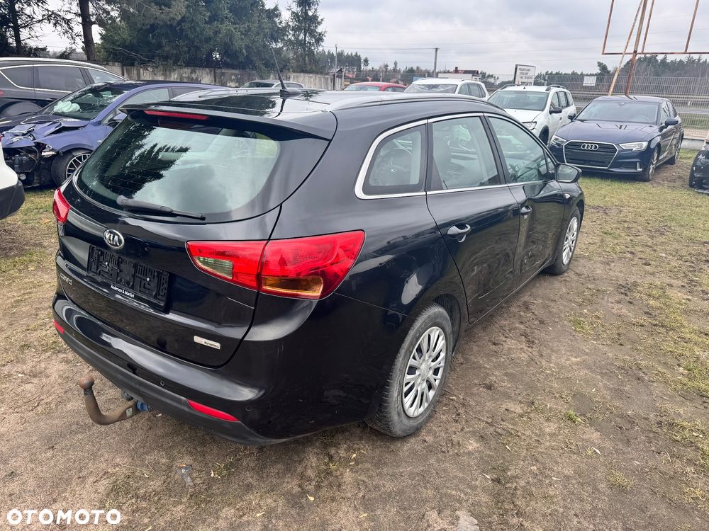 Kia Ceed 1.4 CVVT ISG Dream Team Edition - 8