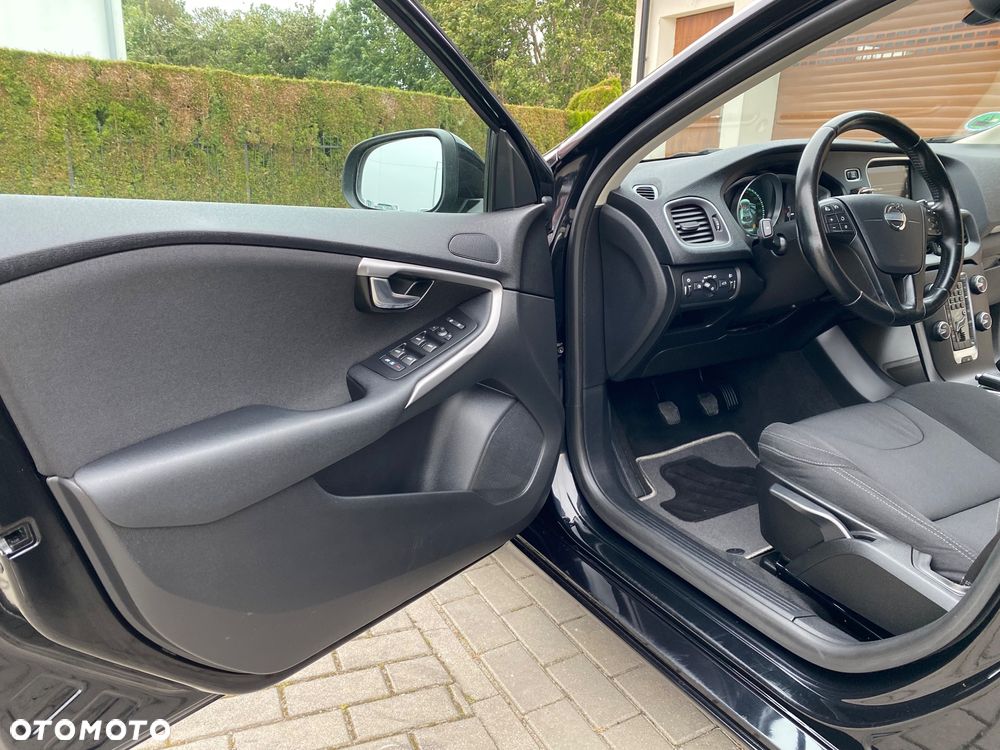 Volvo V40 D2 Kinetic - 11