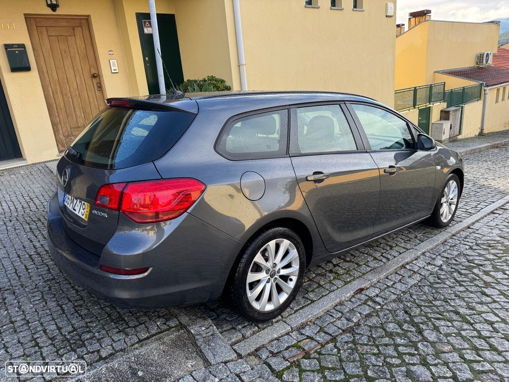 Opel Astra Sports Tourer 1.3 CDTi Cosmo S/S - 4