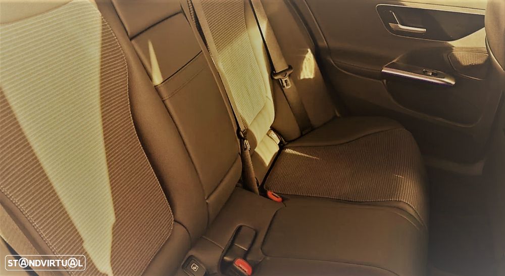 Mercedes-Benz C 300 e 9G-TRONIC Avantgarde Advanced - 25