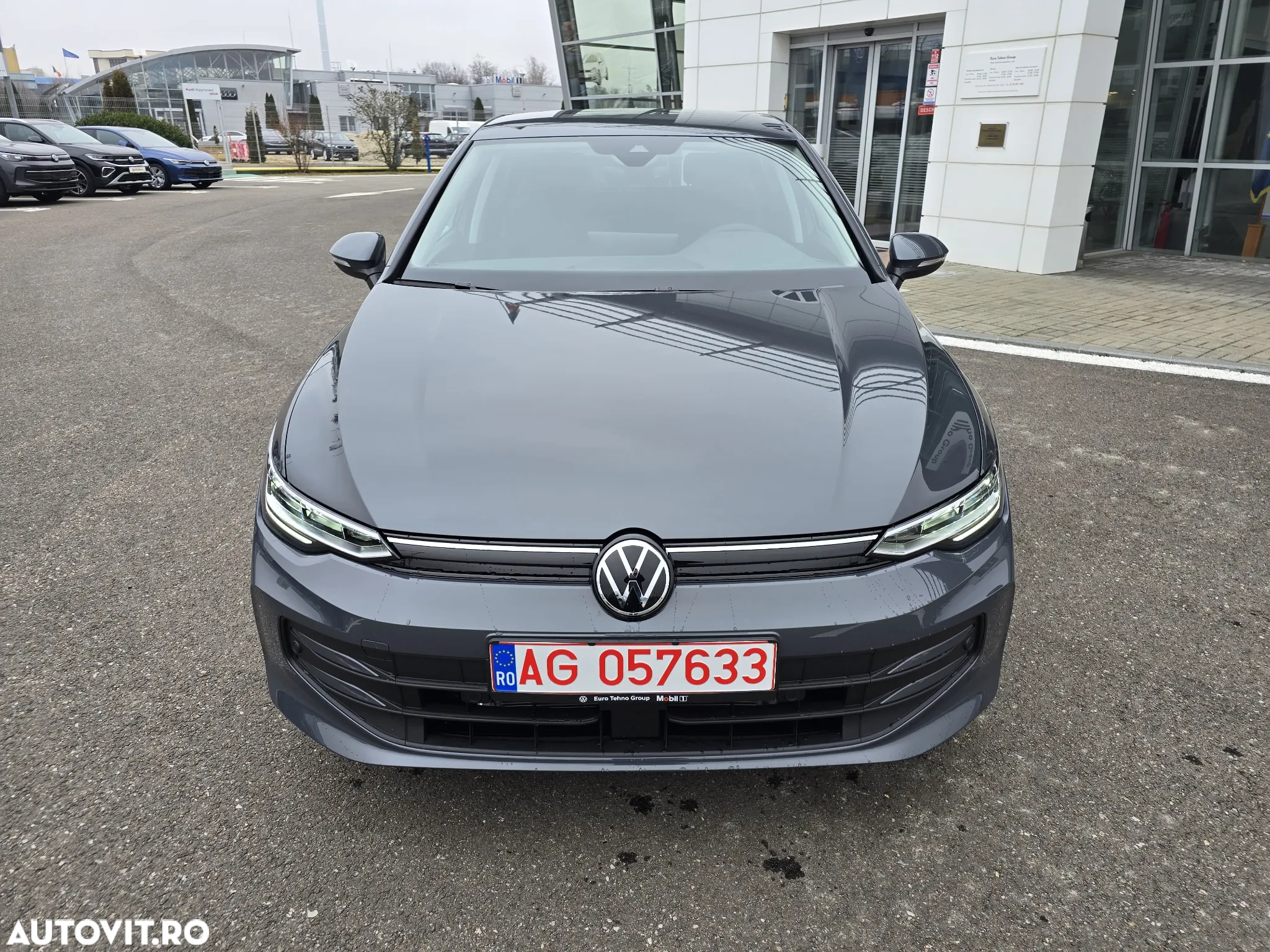 Volkswagen Golf 1.5 eTSI DSG MHEV Advanced - 2