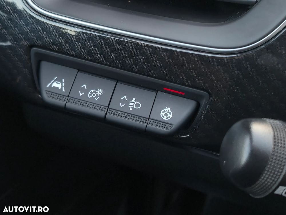 Renault Arkana E-TECH RS Line - 22