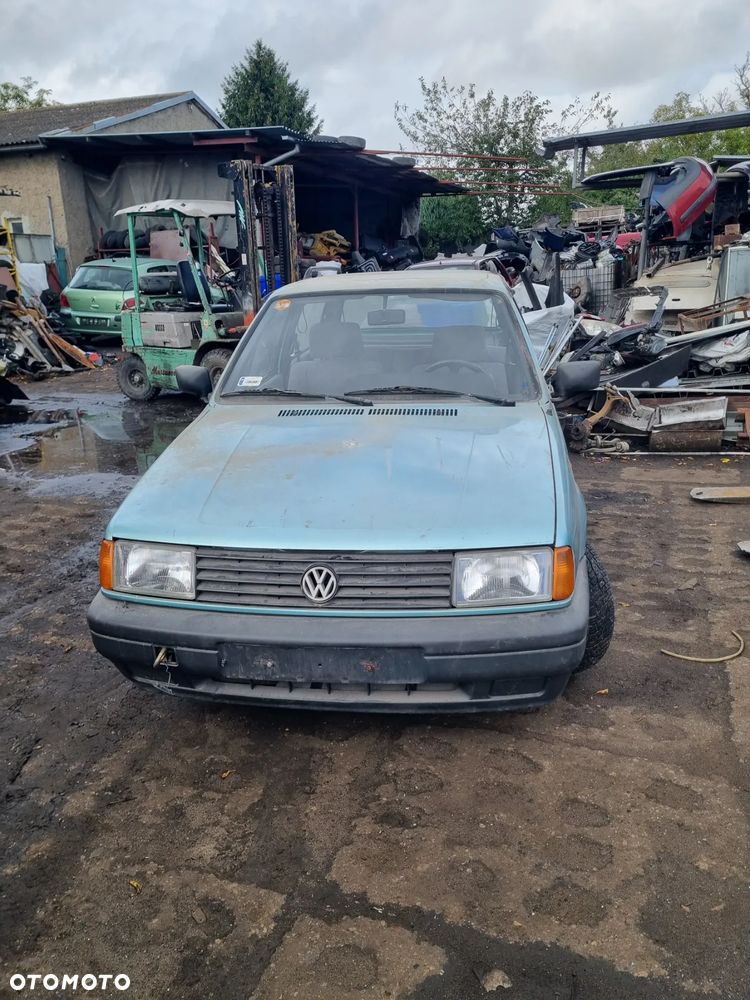 VW polo II lift kombi 1.3 AAV skrzynia biegów 4b CEL lakier LB6U na części - 1