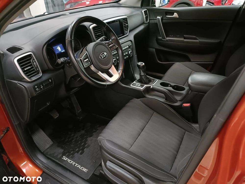 Kia Sportage 1.6 T-GDI M 4WD - 10