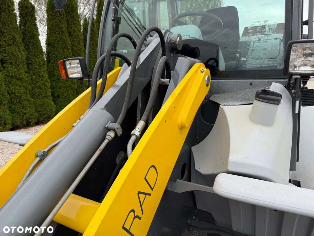 Kramer 780 / PIĘKNA! / Z NIEMIEC / ORYGINAŁ / ZWINNA I SZYBKA / UDŹWIG 3500KG / 480 580 680 880 1150 - 28