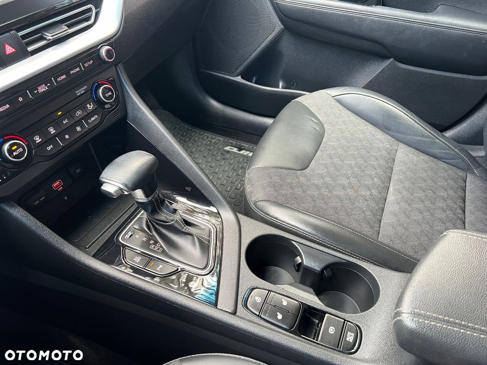 Kia Niro 1.6 GDI PHEV 2WD Vision - 14