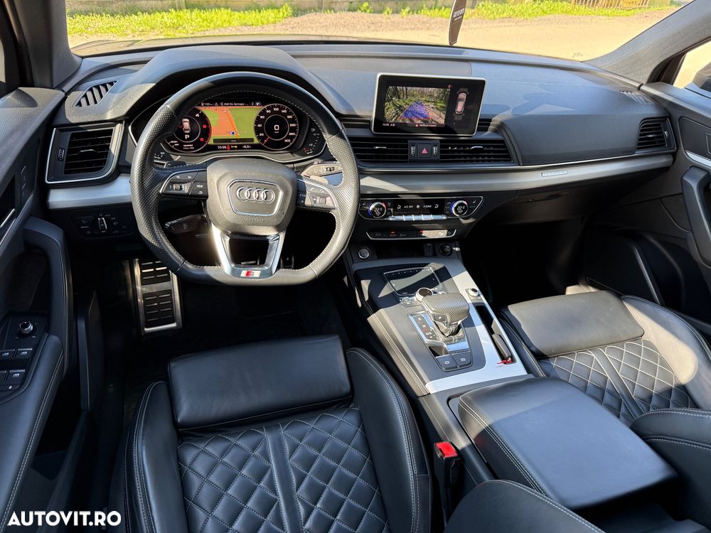 Audi Q5 2.0 40 TDI quattro S tronic Design - 22
