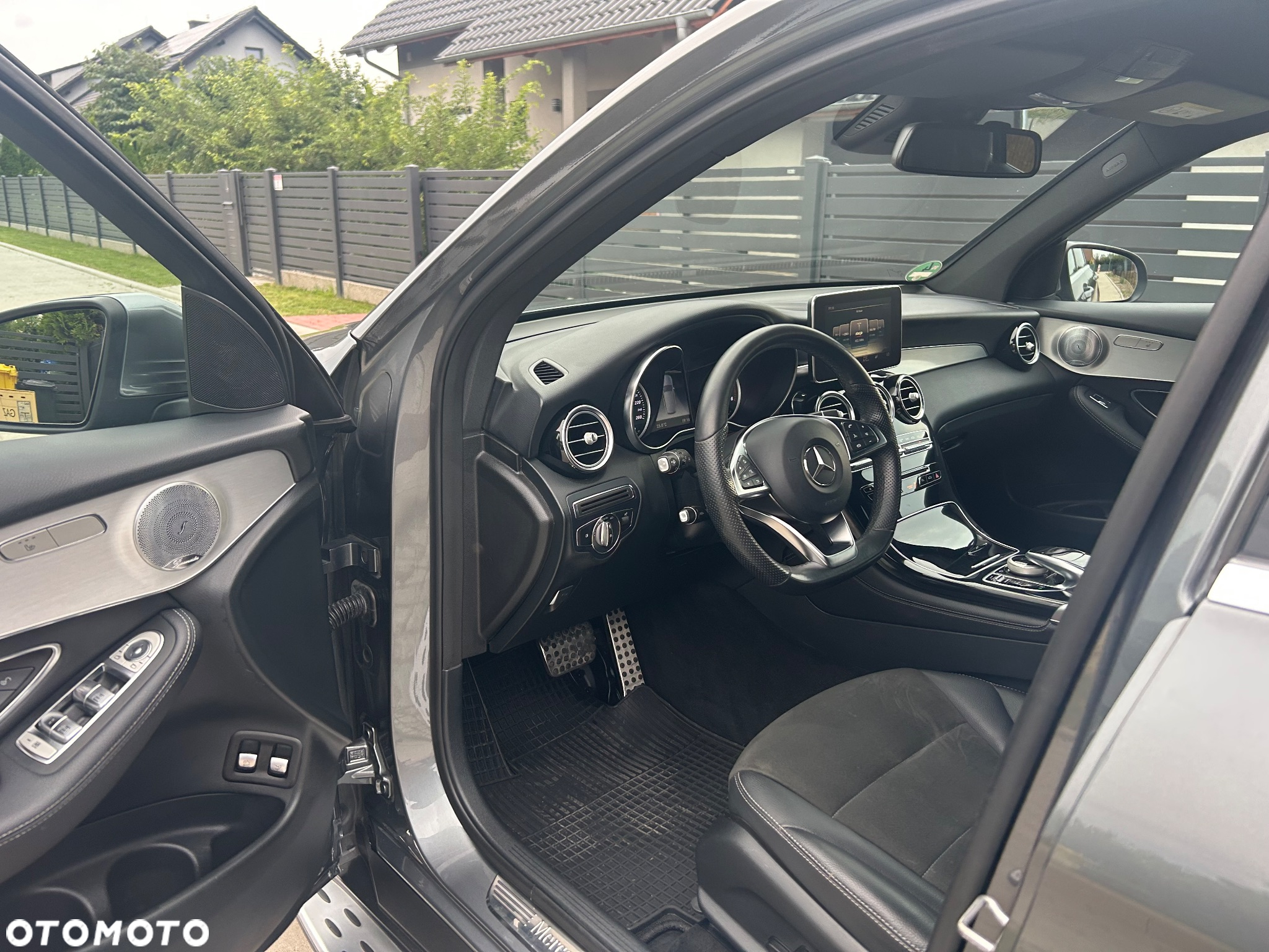 Mercedes-Benz GLC 350 d 4Matic 9G-TRONIC AMG Line - 9
