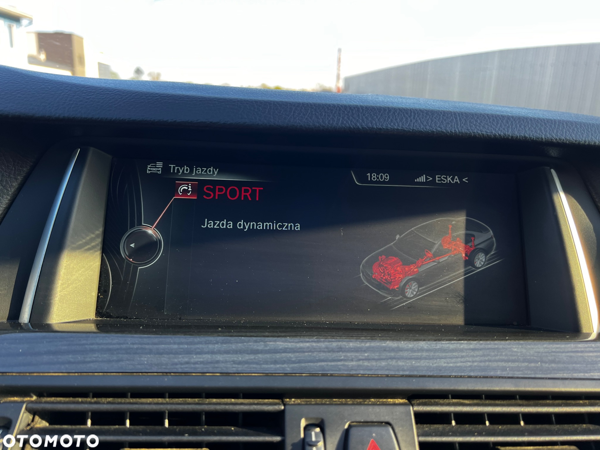 BMW Seria 5 535i xDrive Luxury Line - 34