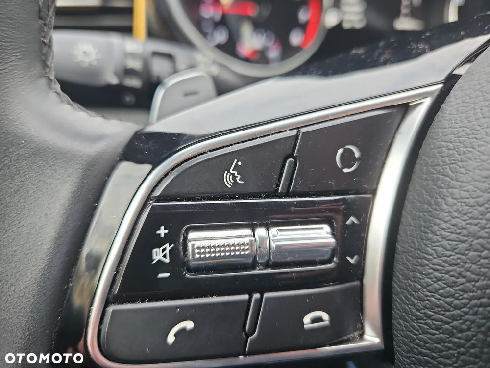 Kia XCeed 1.4 T-GDI L DCT - 15