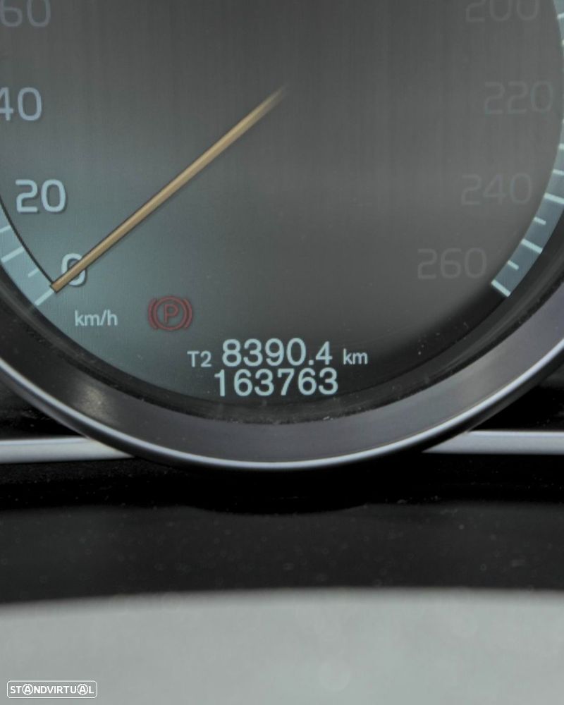 Volvo V40 1.6 D2 Momentum - 22