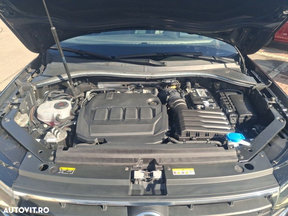 Volkswagen Tiguan - 22