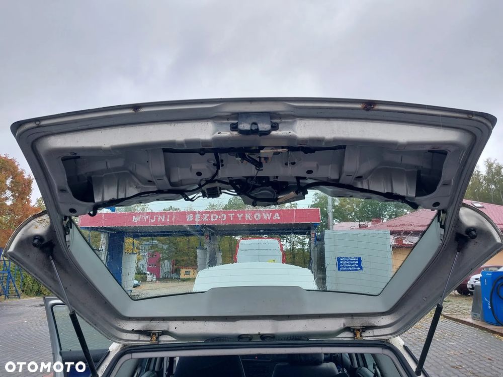 Volkswagen Golf IV 4 Kombi Variant Agr ALH Ahf Ahu 1.9 TDI 90 KM skrzynia biegów EBJ drzwi maska zderzak klapa lusterko kolor LB7Z maglownica belka mcperson zwrotnica turbina pompa wtryskowa paliwa przewód rura mechanizm mikrostyk klapy zamek szyba szyby lewarek tłumik obudowa podszybie podsufitka radio tunel panel głośnik schowek lampa zacisk hamulcowy alternator rezystor NA CZĘŚCI WSZYSTKIE CZĘŚCI - 20