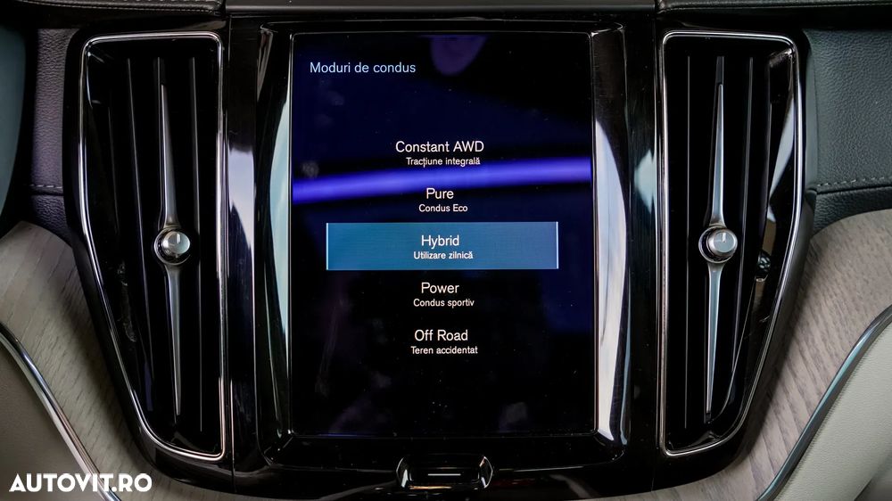 Volvo XC 60 Recharge T6 Twin Engine eAWD Inscription Expression - 14