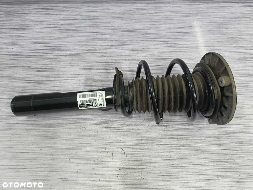 MINI Cooper F55 Amortyzator prawy przód 6870818 - 3