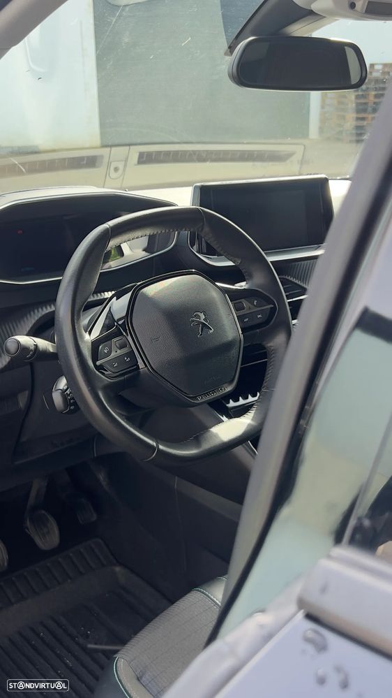 Peugeot 2008 1.5 BlueHDi Allure Pack - 7