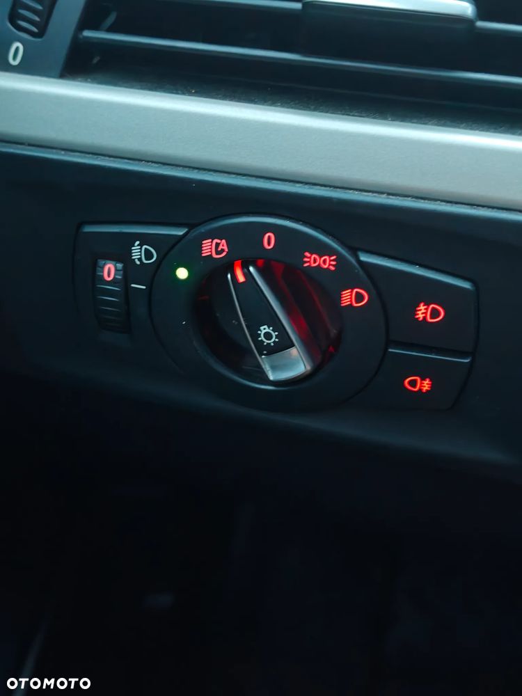 BMW Seria 3 - 16