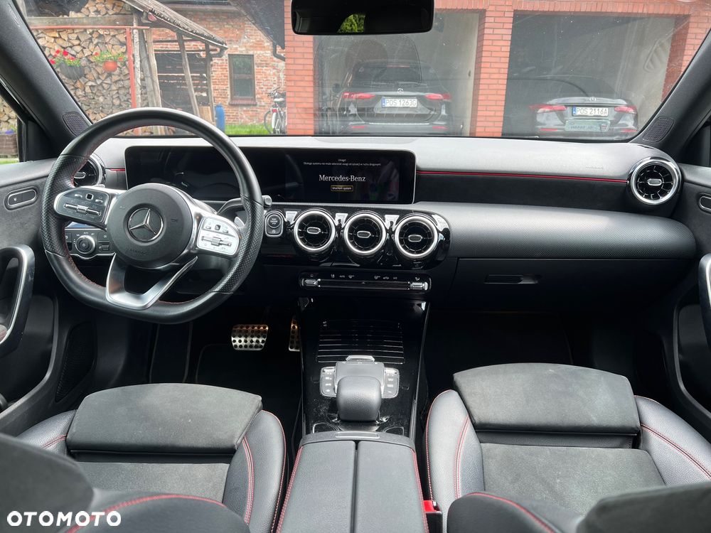 Mercedes-Benz Klasa A 200 Edycja specjalna 7G-DCT - 2