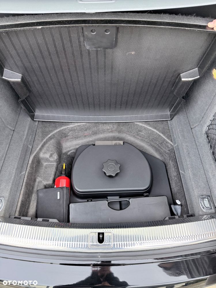 Audi A4 Avant 2.0 TDI S tronic - 12