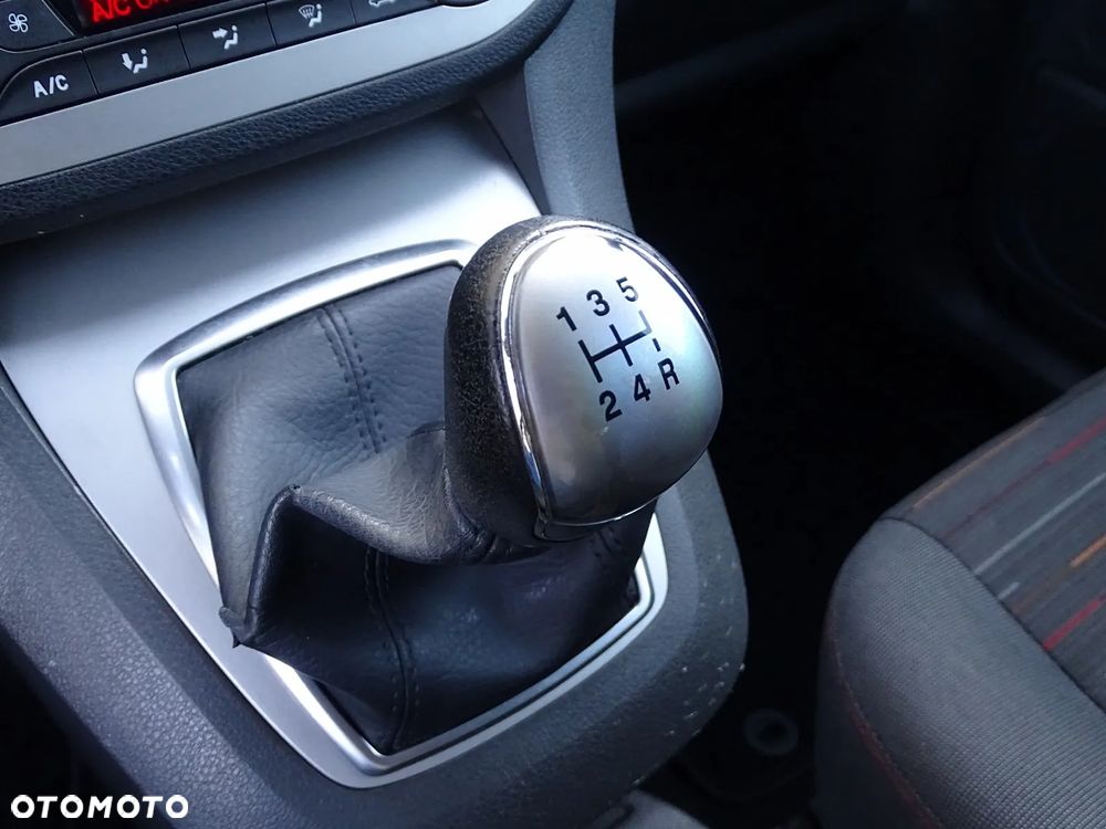 Ford C-MAX 1.6 Platinium X - 30