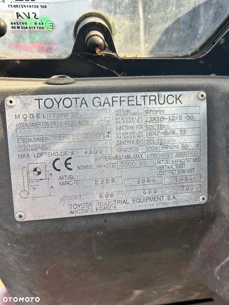 Toyota 7 FBMF 30 - 7