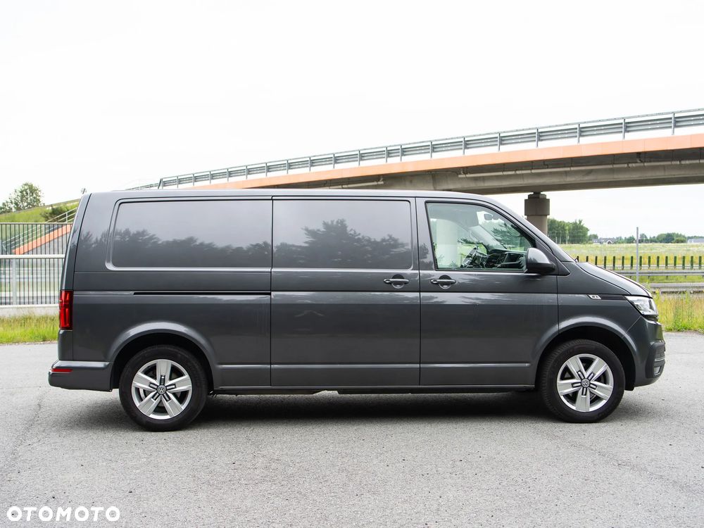 Volkswagen T6.1 - 7