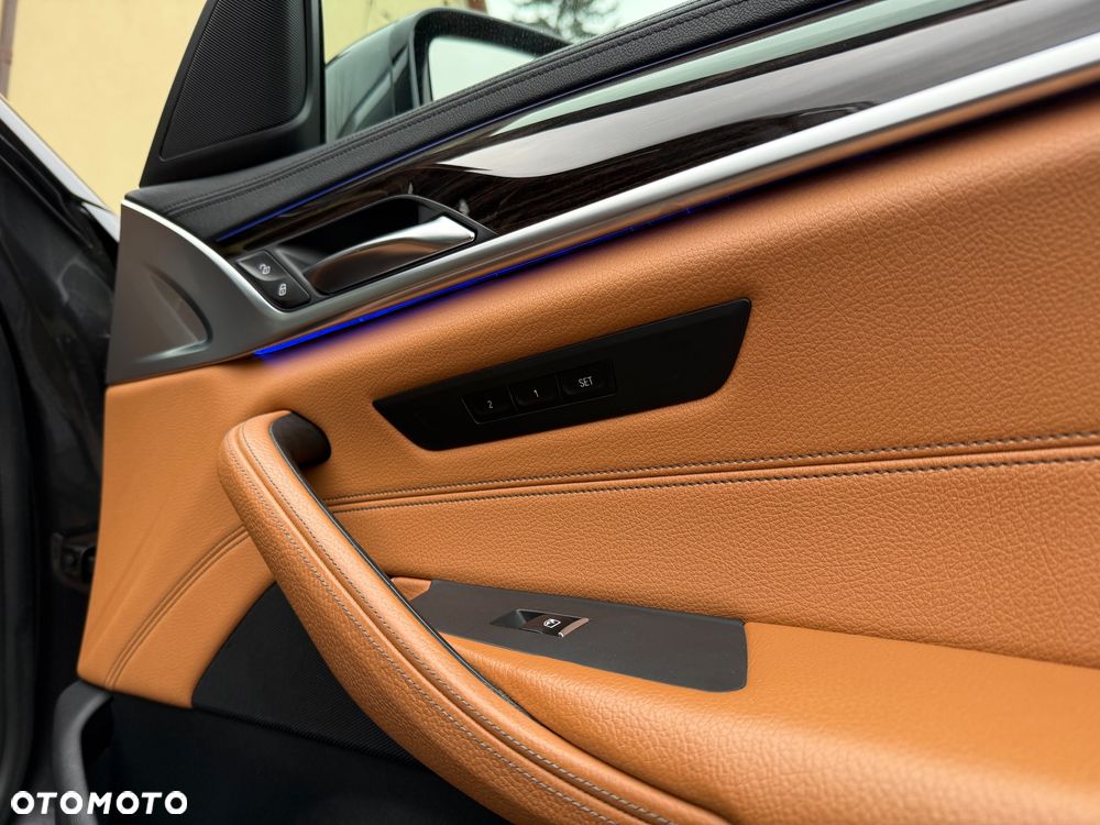 BMW Seria 5 520d Luxury Line - 20