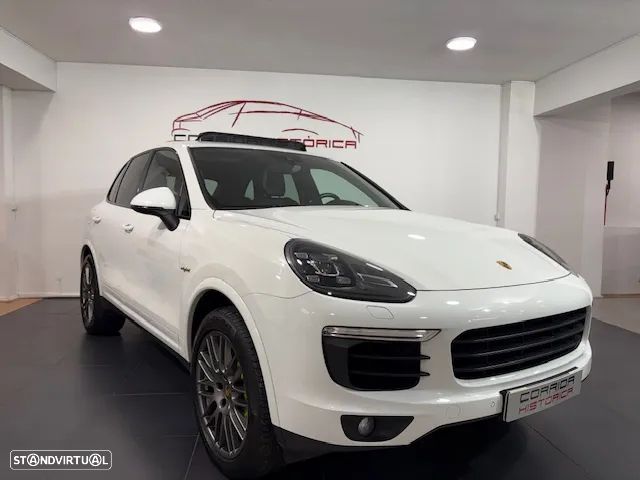 Porsche Cayenne S E-Hybrid Platinum Edition - 57