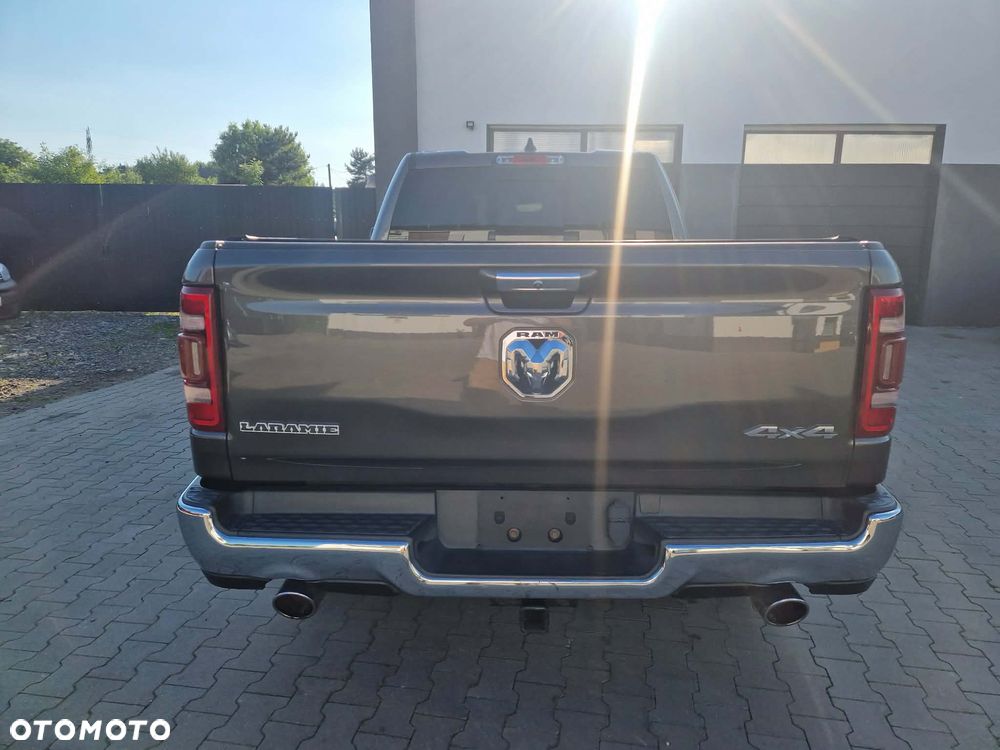 RAM 1500 5.7 Quad Cab Laramie - 16
