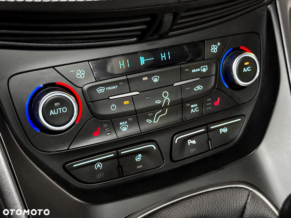 Ford Kuga 2.0 TDCi 4x4 Vignale - 21