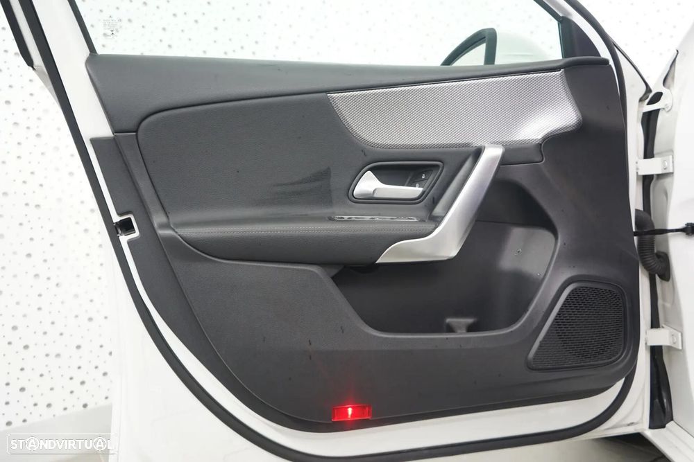 Mercedes-Benz A 180 d Style - 19
