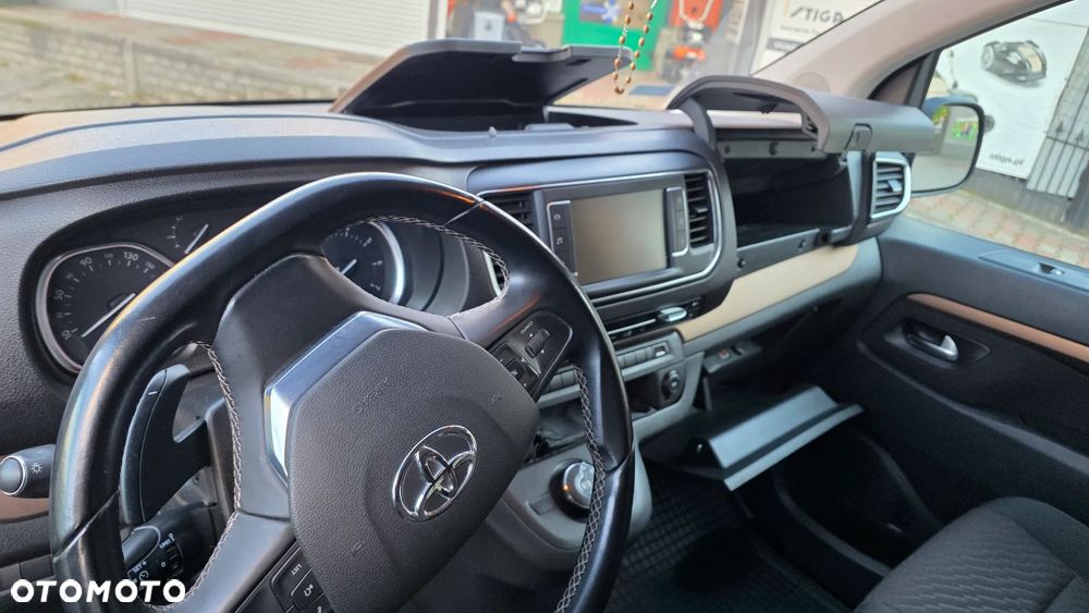 Toyota Proace Verso - 9