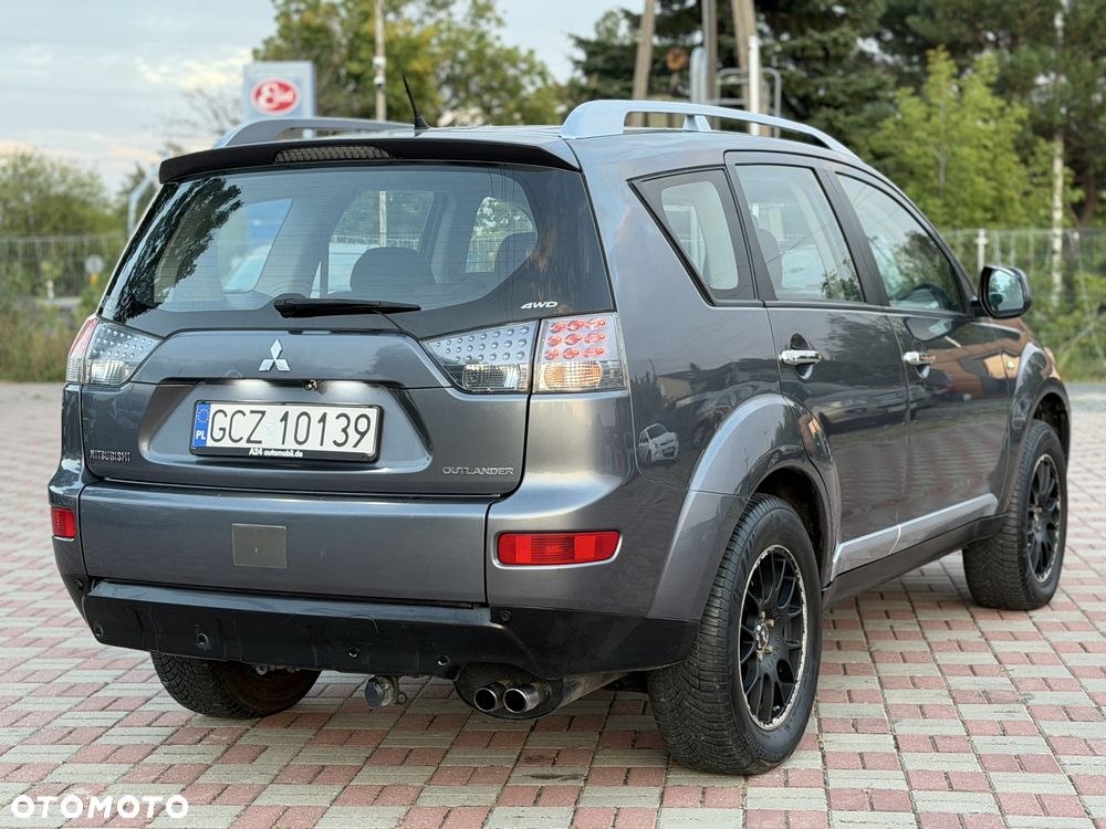 Mitsubishi Outlander - 5