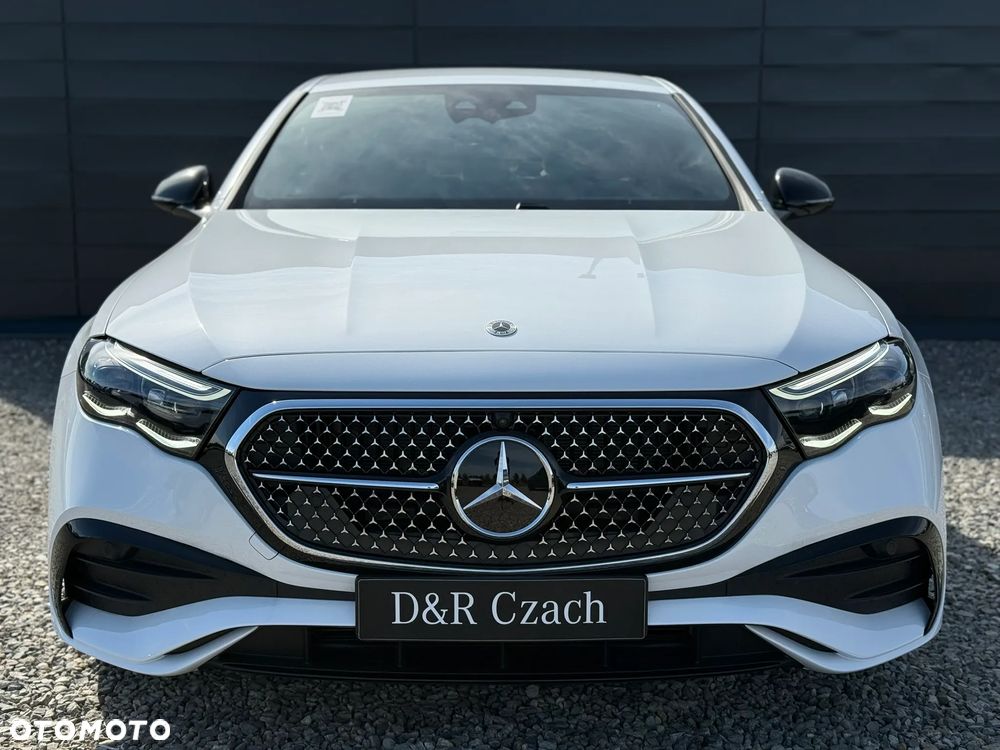 Mercedes-Benz Klasa E 220 d mHEV 4-Matic AMG 9G-Tronic - 2