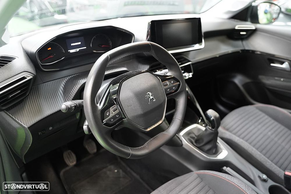 Peugeot 208 1.2 PureTech Active - 6
