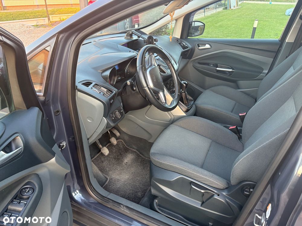 Ford Grand C-MAX - 8