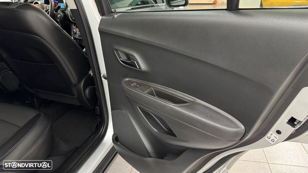 Chevrolet Trax 1.7 VCDi LS - 30