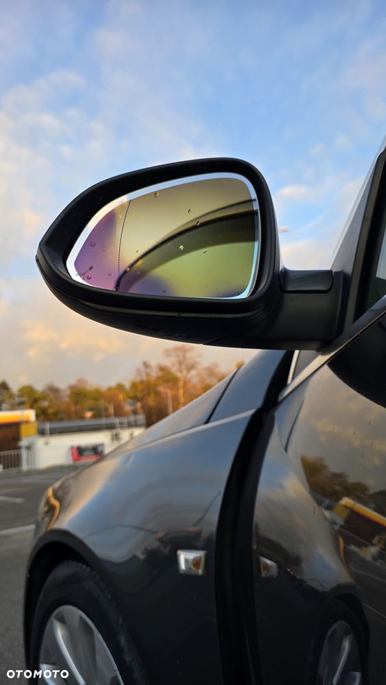 Opel Insignia 2.0 T Sport 4x4 - 14