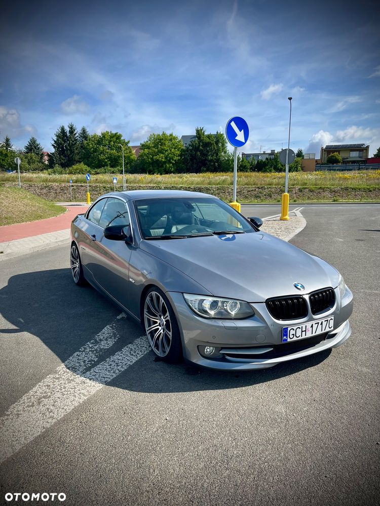 BMW Seria 3 325d - 13