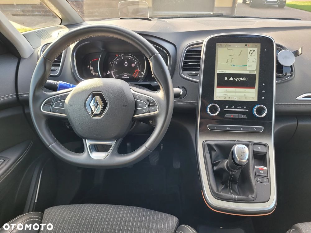 Renault Scenic - 15